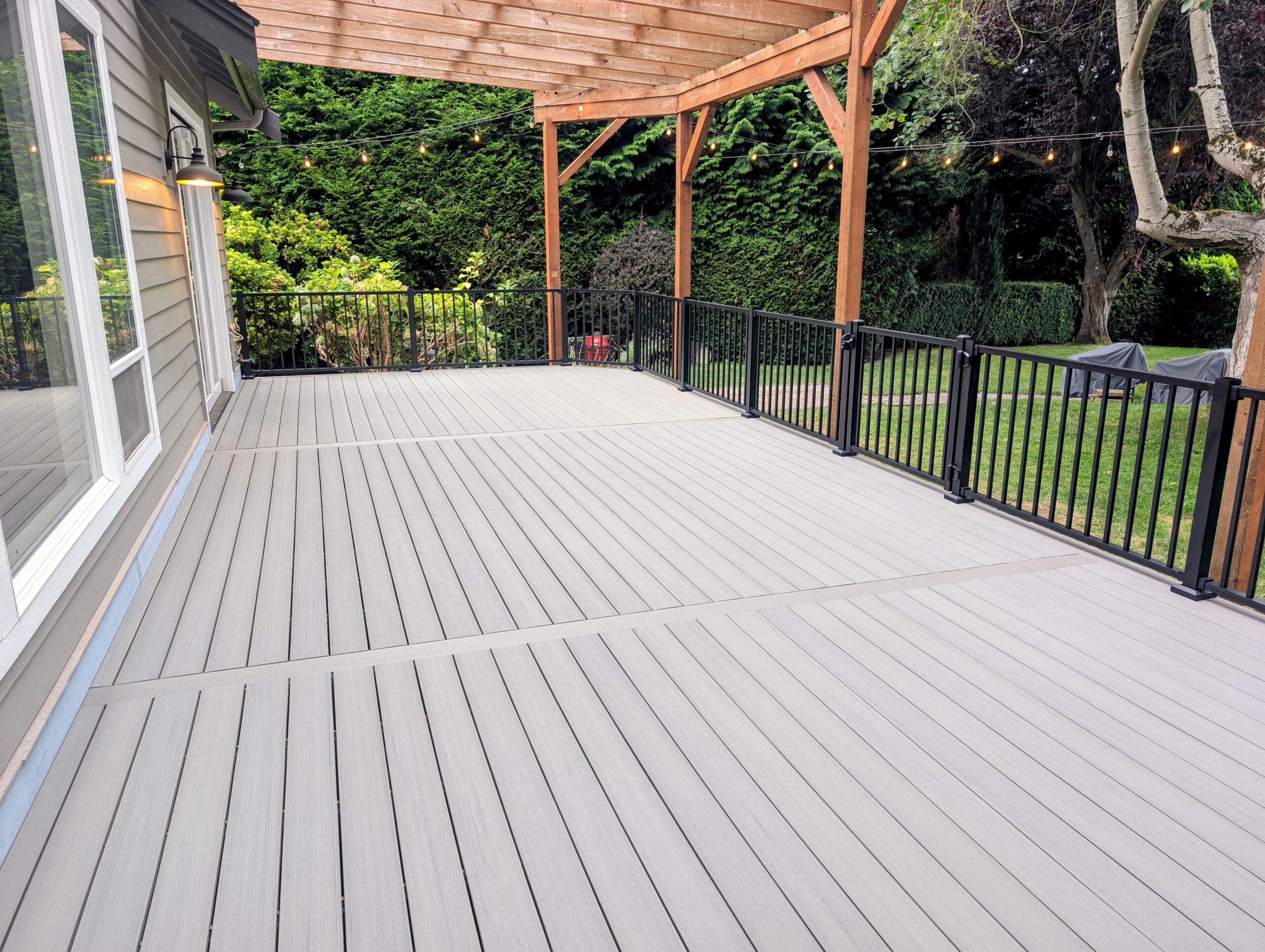 Ultimate Guide to a Maintenance-Free Deck in Blaine, Washington